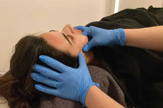 Dolor de cabeza Fisioterapia maxilofacial castelldefels